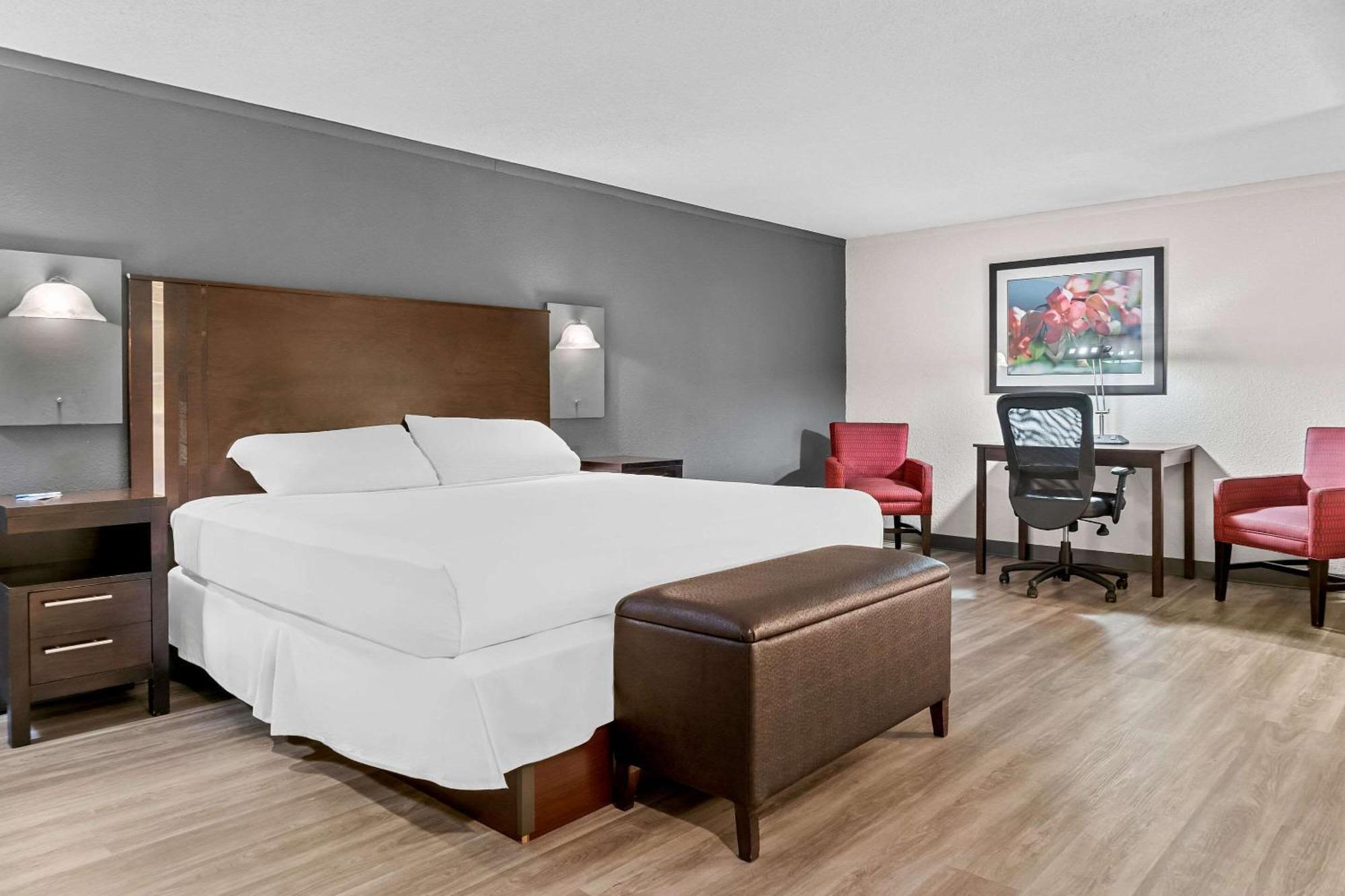Rodeway Inn & Suites Saginaw Εξωτερικό φωτογραφία
