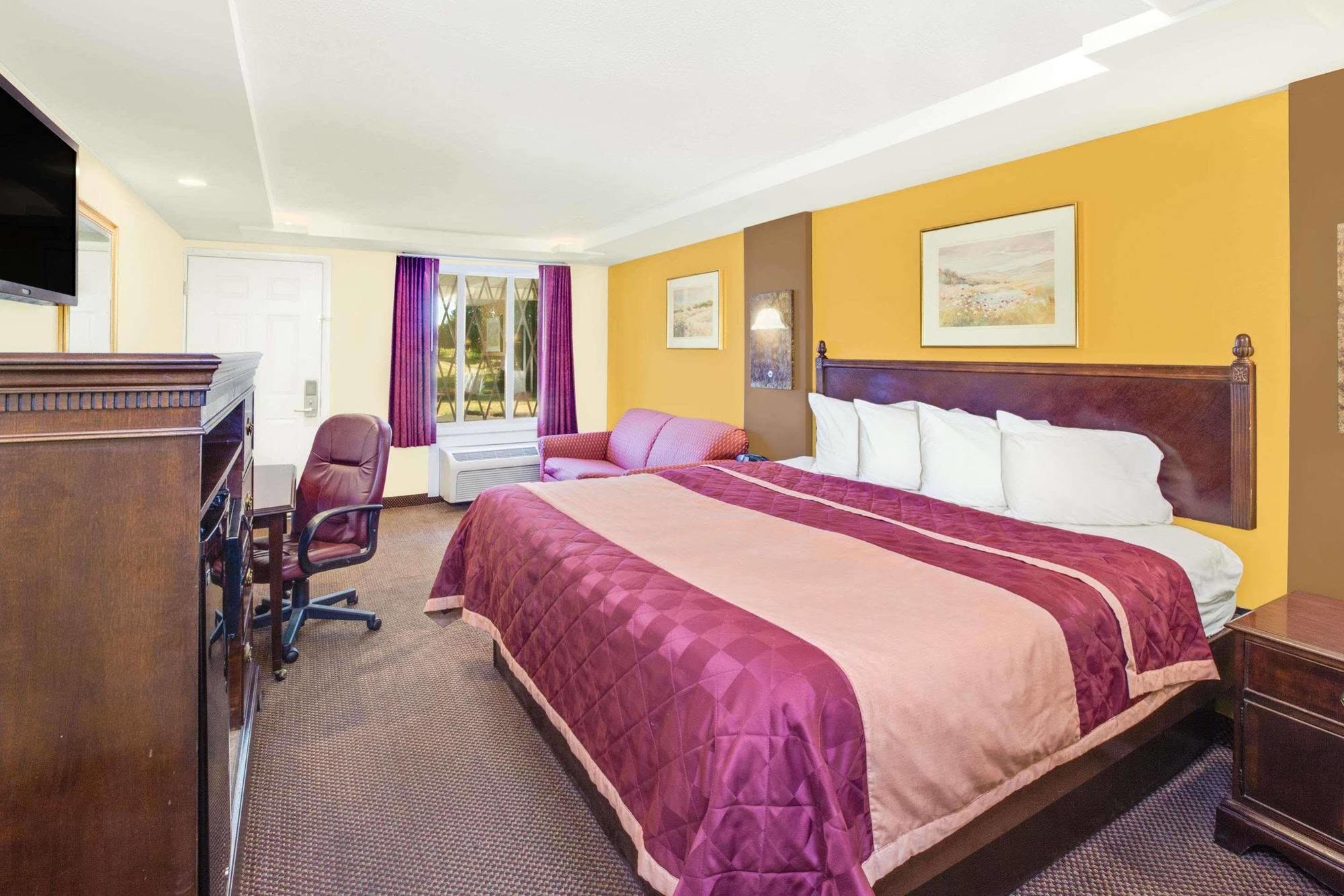 Rodeway Inn & Suites Saginaw Εξωτερικό φωτογραφία